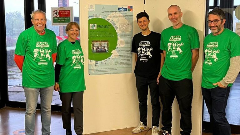 Dissemination action (Parma’s team) of the VIT project during the 2022 European Researchers’ Night at the University of Parma, 30th September 2022